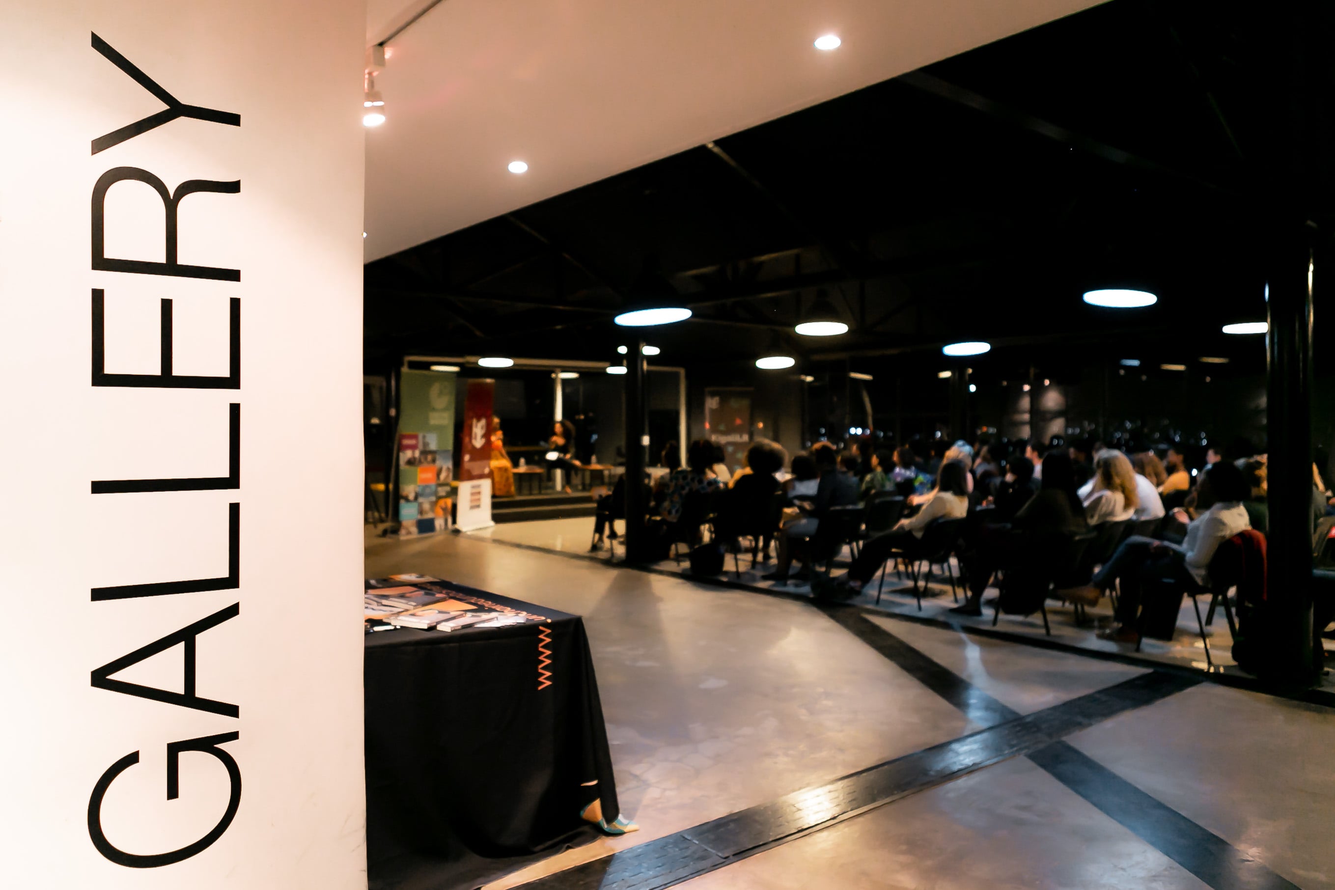 About Éclat Communications - Team and Office